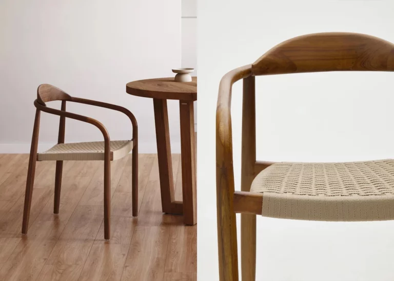 Solid wood dining chairs based on Kavehome