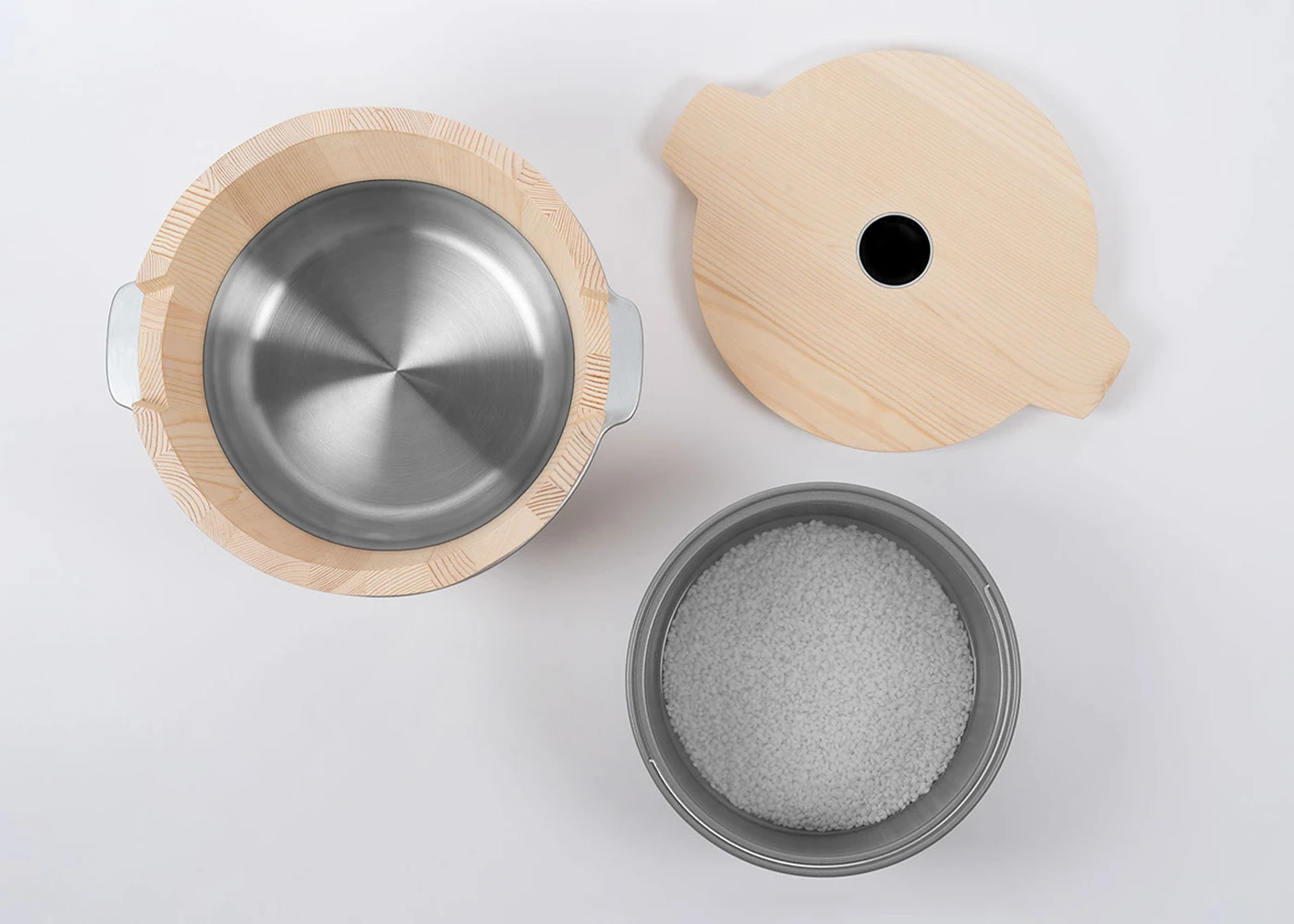 Wooden rice cooking pot top view