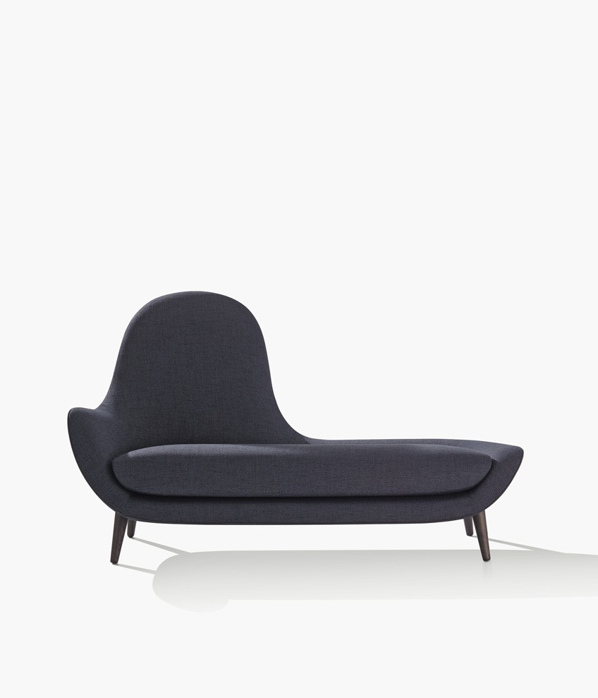 Organic shapes Asymmetrical armchair Mad Chaise Longue